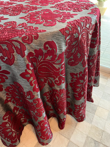 Tablecloth Jacquard "cr30937" in burgundy on gunmetal