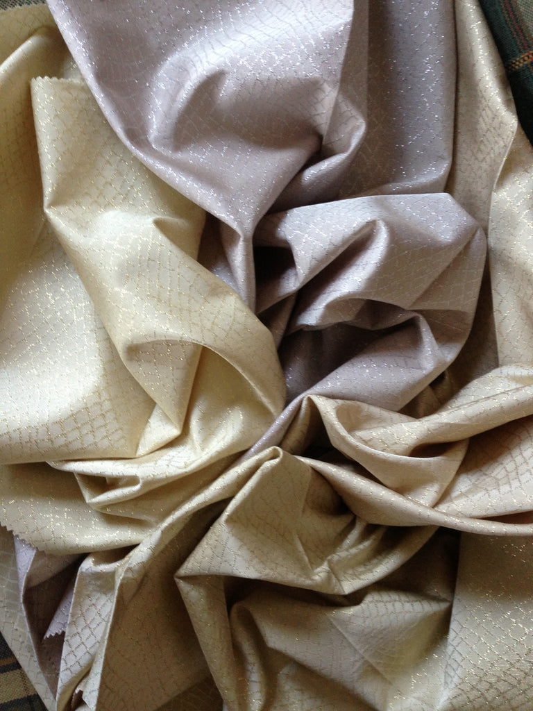 Tablecloth Jacquard "Snake Skin" 12649