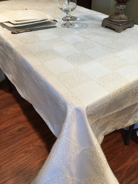 Tablecloth Embroidery "IRRE" 13147.9703 on Jacquard