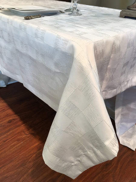 Tablecloth Embroidery "Shadowed boxes" 15657.6006 on White Satin