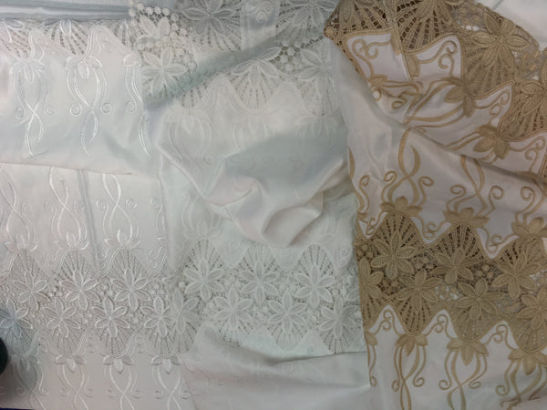 Tablecloth "Macrame Applique" 21663 on White Satin