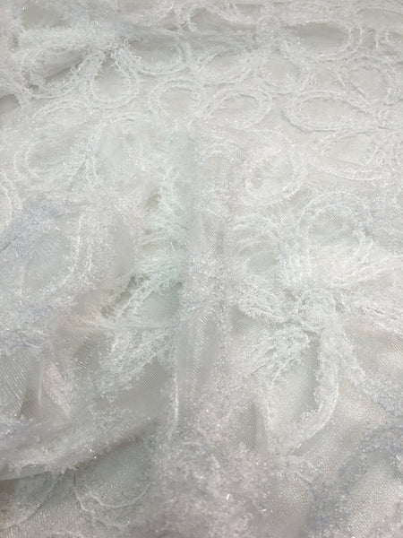 Tablecloth Embroidery "Daisy" CR14565 on Sheer