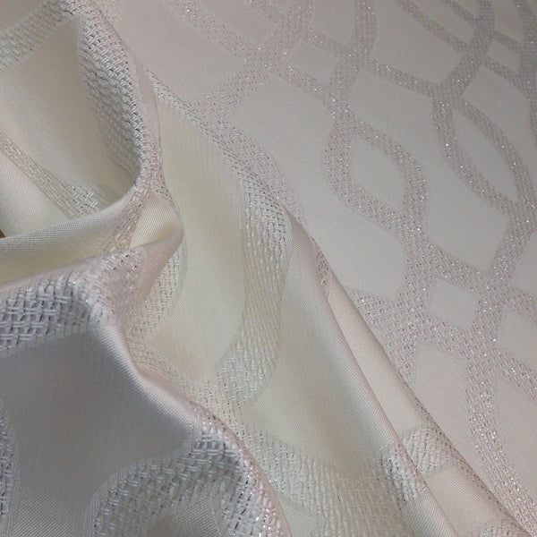 Tablecloth Jacquard Chenille "Gita" 9695 in silver or gold on cream