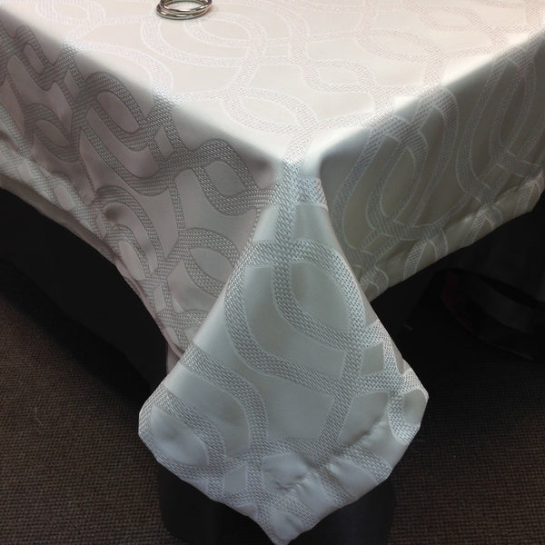 Tablecloth Jacquard Chenille "Gita" 9695 in silver or gold on cream